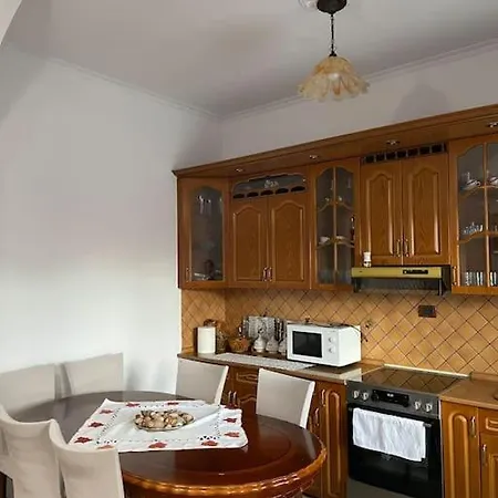 Apartman Comfortable And Luxurious Kamëz